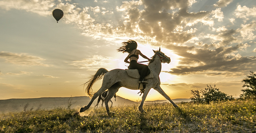 Horse Back Riding Tour